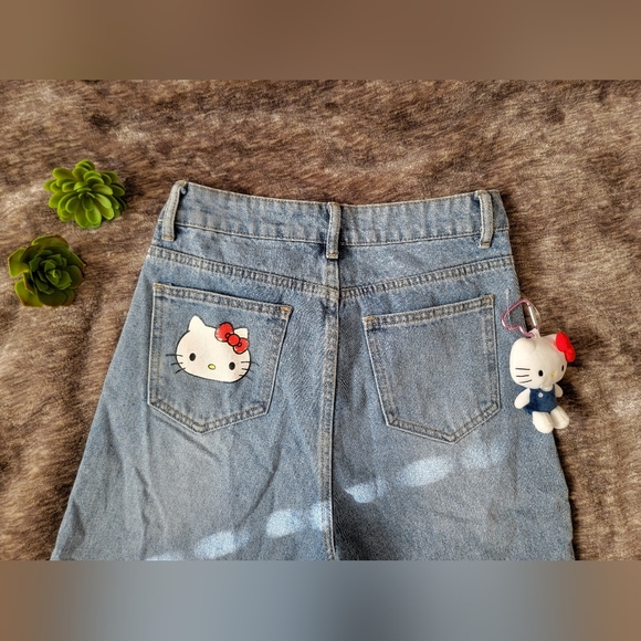 Hello Kitty Blue Denim Jeans - Picture 3 of 4